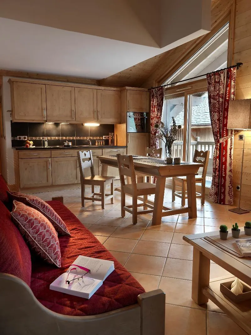 Cgh Residences & Spas La Reine Des Pres Samoëns Aparthotel