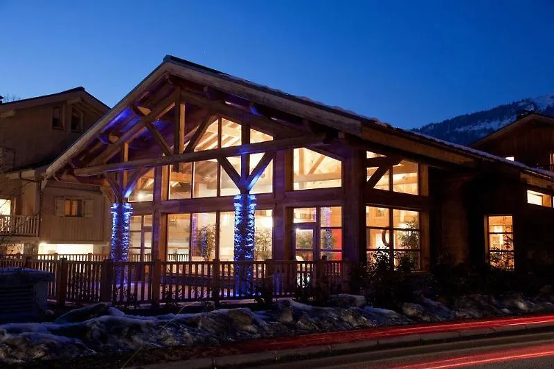 Aparthotel Cgh Residences & Spas La Reine Des Pres Samoens