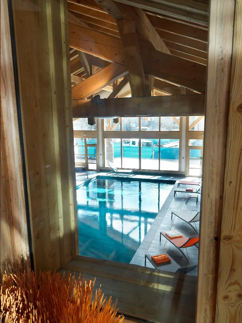Aparthotel Cgh Residences & Spas La Reine Des Pres Samoëns
